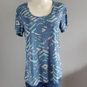 Lularoe classic tee